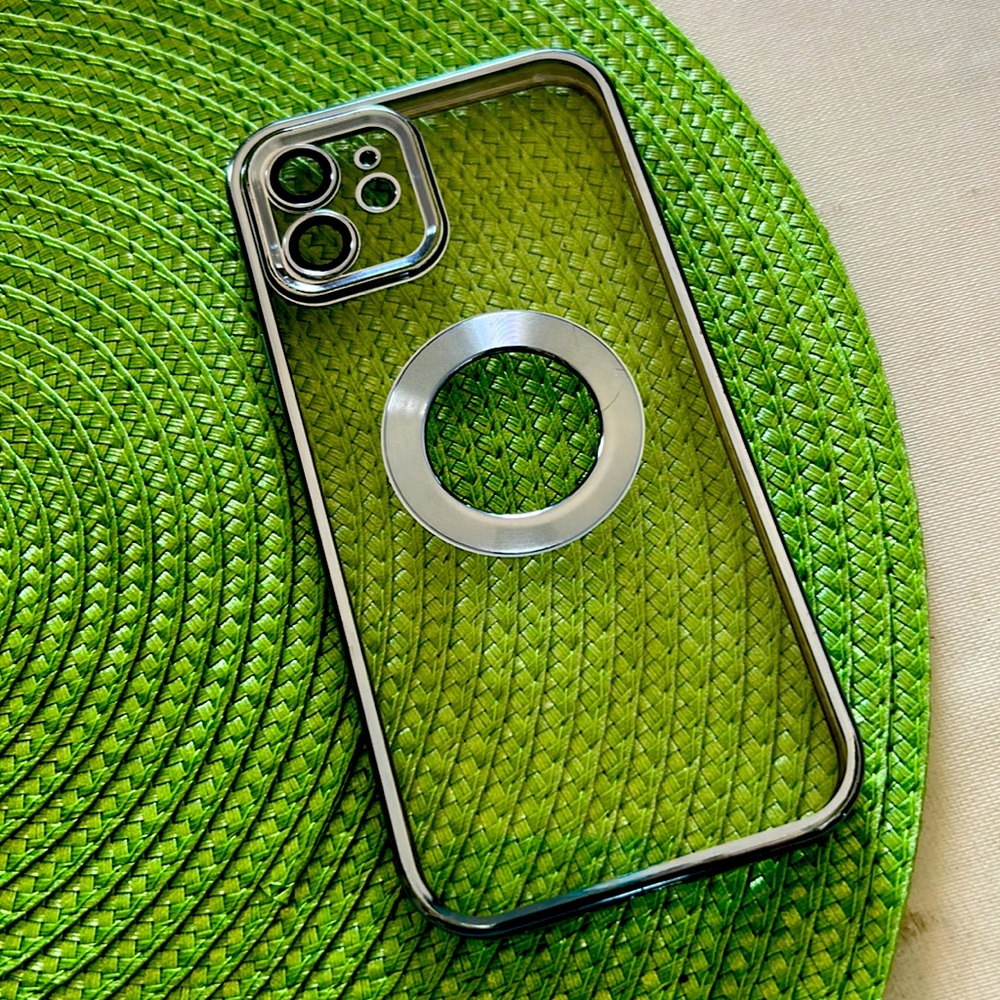 Beautiful iphone12 protective case.